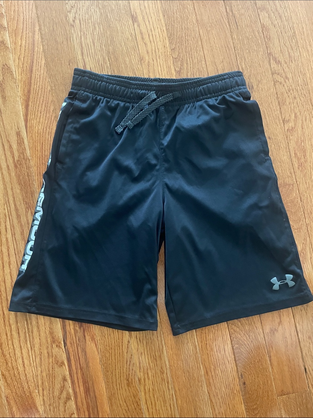 Under Armour Men’s Black Training Shorts with Side Logo